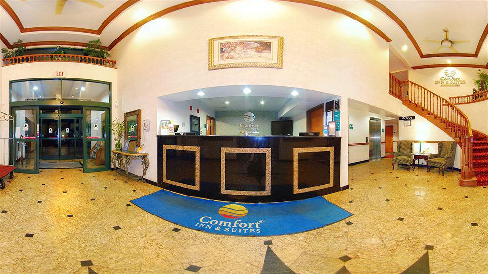 Comfort Inn & Suites Taylor Buitenkant foto